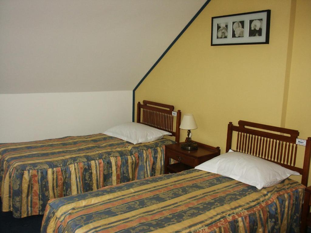 Hotel Astra Брашов Номер фото